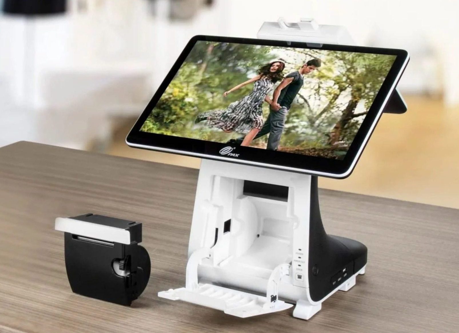 caisse enregistreuse tactile pax technology