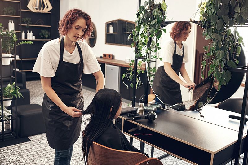 Pauline : un salon de coiffure connectée et prospère avec Sextant