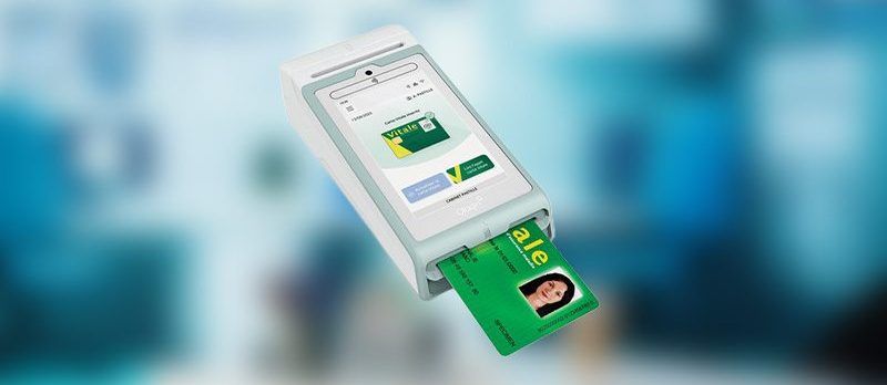 lecteur PRIUM Pro avec insertion carte Vitale